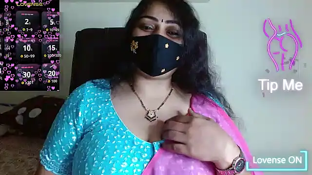 Snapshot of telugu_pillapreethi chatting on July 16, 5:19 pm telugu pillapreethi online show from July 16, 5:19 pm