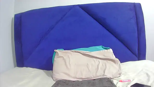Snapshot of TheSexyBibi chatting on June 29, 10:10 am TheSexyBibi online show from June 29, 10:10 am