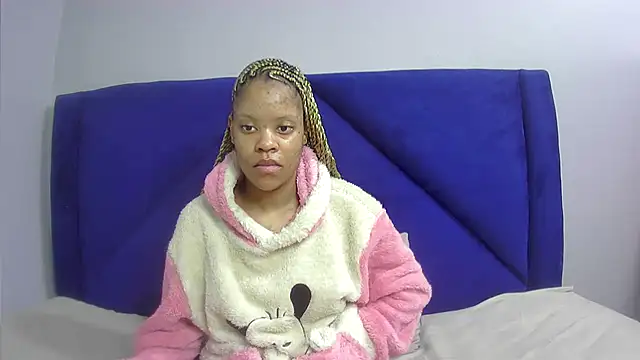 Snapshot of TheSexyBibi chatting on July 9, 7:45 am TheSexyBibi online show from July 9, 7:45 am