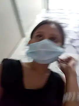 sassyygurl online show from May 13, 2:14 pm