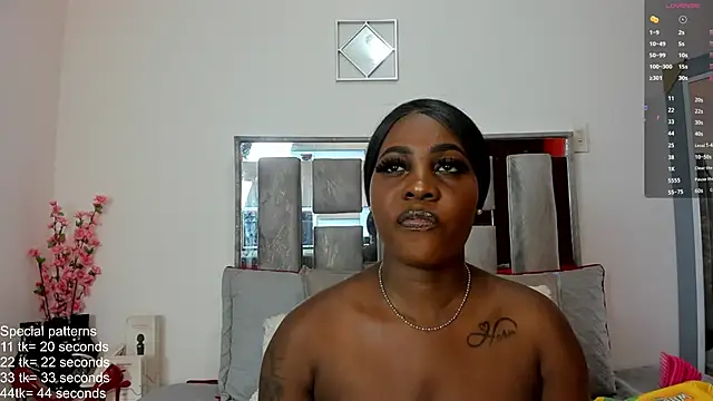 Snapshot of EmilyRooa1 chatting on May 7, 6:57 pm EmilyRooa1 online show from May 7, 6:57 pm