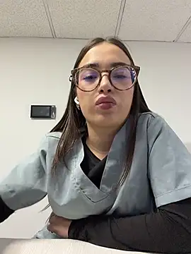 Snapshot of Sweet_Milaa1 chatting on July 15, 7:52 pm Sweet Milaa1 online show from July 15, 7:52 pm
