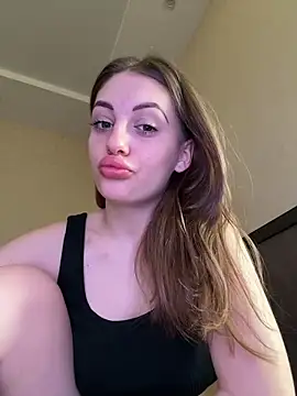 EmersonBenet online show from May 30, 9:39 am