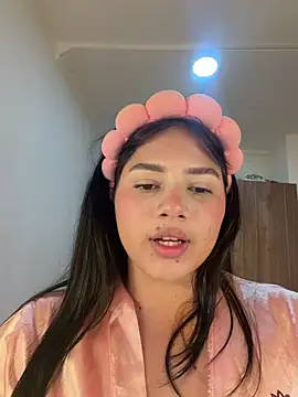 Snapshot of Mulan_rousse chatting on July 25, 8:39 pm Mulan rousse online show from July 25, 8:39 pm
