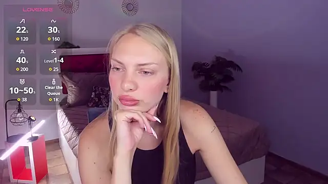 NancyGlamour online show from June 13, 4:10 am