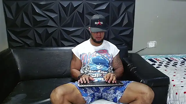 Snapshot of JACOB_BECKET chatting on July 17, 12:23 pm JACOB BECKET online show from July 17, 12:23 pm