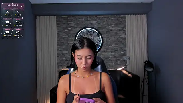 Snapshot of gemma_19_ chatting on July 4, 9:54 pm gemma 19 online show from July 4, 9:54 pm