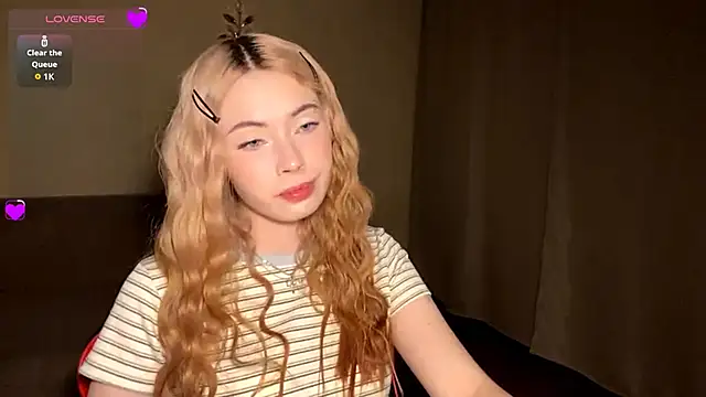 JacquiKelder online show from May 11, 4:04 pm