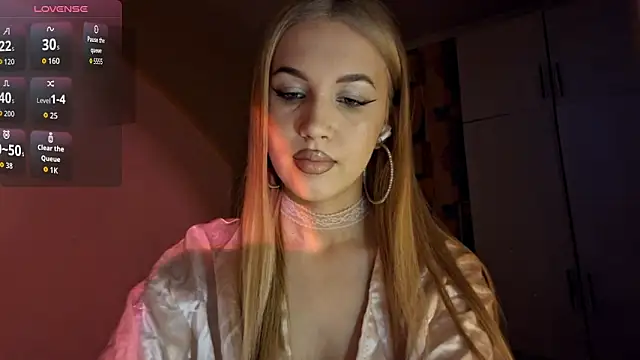 Katrinethequeen online show from June 18, 4:55 pm