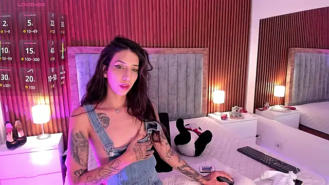 Snapshot of Irelia_1 chatting on June 11, 7:34 pm Irelia 1 online show from June 11, 7:34 pm