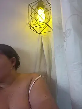evereskira online show from May 12, 10:40 pm