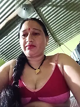 Snapshot of Haliya8 chatting on May 11, 4:48 pm Haliya8 online show from May 11, 4:48 pm
