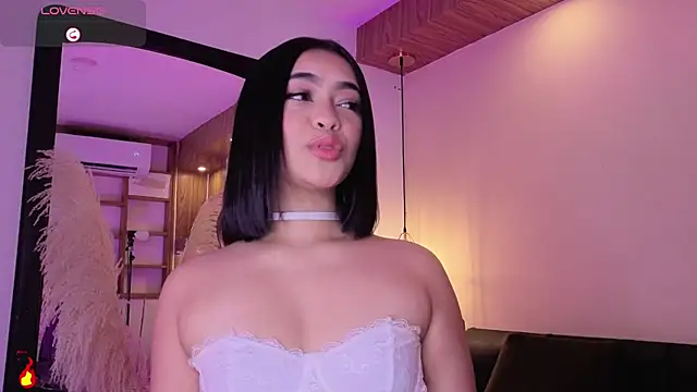Snapshot of Chloe_monroee chatting on July 11, 3:20 am Chloe monroee online show from July 11, 3:20 am