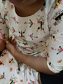 Seema yadav01 online show from June 26, 5:23 am