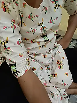 Seema yadav01 online show from July 19, 6:28 am