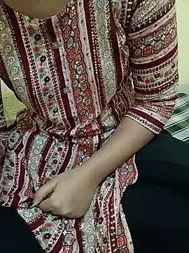 Seema yadav01 online show from July 25, 5:27 am