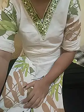 Seema yadav01 online show from July 26, 5:15 am