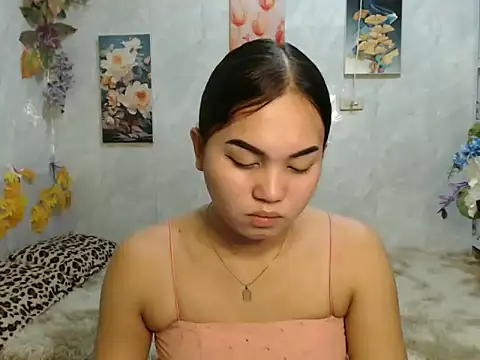ur asiankat online show from June 12, 5:12 pm
