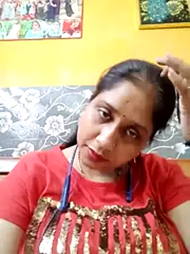 CuteKajal67 online show from May 3, 11:16 am