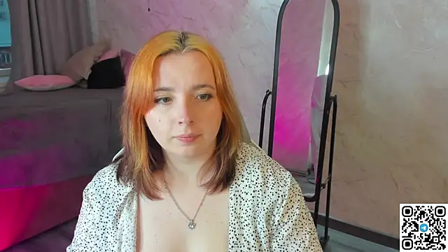 Lilli Cass online show from May 17, 9:06 am
