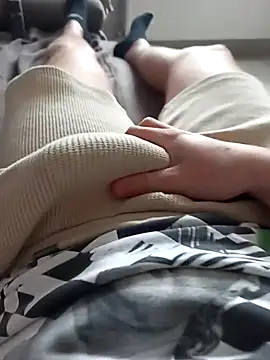 Helpfynes online show from May 6, 1:05 pm