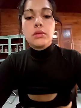 paula2422 online show from May 5, 4:48 pm