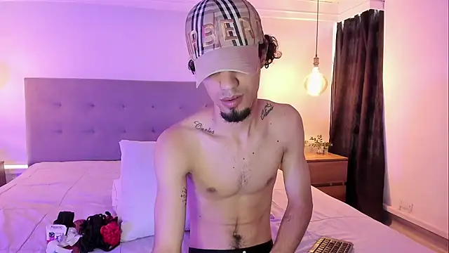 MichaelEvanss  online show from June 24, 12:48 pm