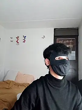 YesseBlasson online show from May 2, 1:54 am