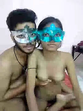 Snapshot of husband_wife_12 chatting on June 2, 5:59 pm husband wife 12 online show from June 2, 5:59 pm