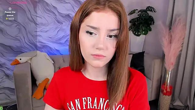 Lonny Peach online show from June 30, 2:56 am