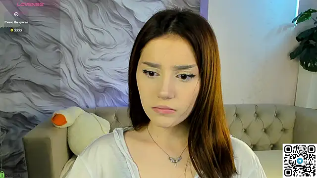 Lonny Peach online show from July 31, 3:06 am