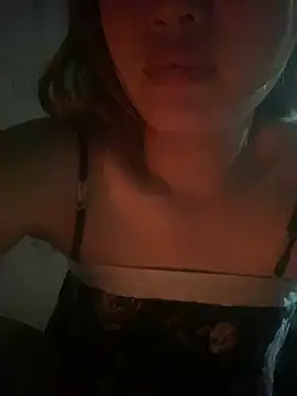 Jasmine dogy online show from May 3, 1:33 am