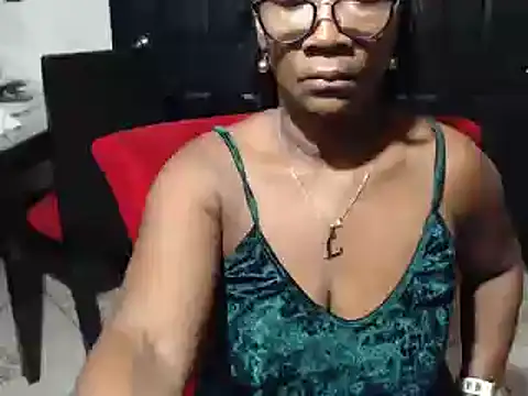 Snapshot of jannyheat chatting on February 3, 1:19 pm jannyheat online show from February 3, 1:19 pm
