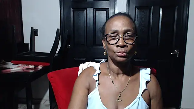 Snapshot of jannyheat chatting on February 7, 4:37 am jannyheat online show from February 7, 4:37 am