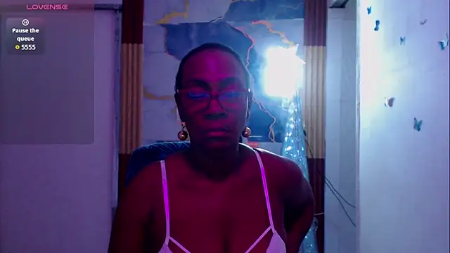 jannyheat online show from March 8, 5:22 am