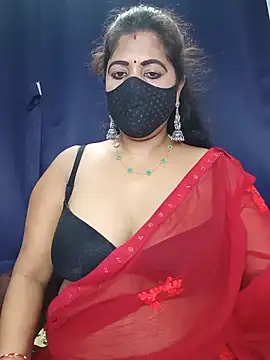 Snapshot of Polly-bhabi chatting on May 19, 1:56 am Polly-bhabi online show from May 19, 1:56 am