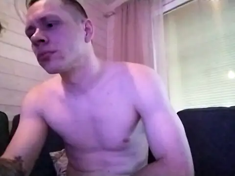 Snapshot of fitboyy_ chatting on May 1, 6:01 pm fitboyy online show from May 1, 6:01 pm