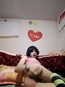 Liil bunny online show from May 28, 3:59 am