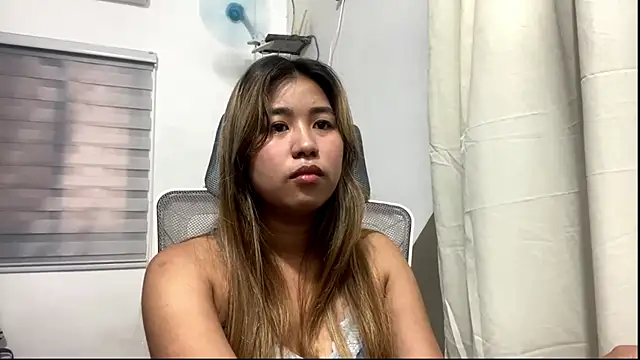 SammyFaragoza online show from May 10, 2:17 am