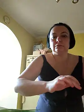EmmaEmmy40 online show from June 24, 3:44 pm