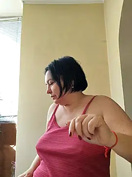 EmmaEmmy40 online show from July 26, 4:53 am