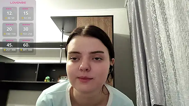 RebelDesiree online show from July 25, 7:55 pm