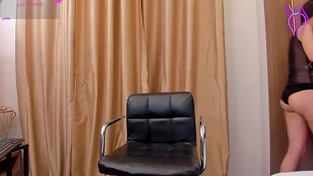 Snapshot of tenny_shy chatting on July 11, 7:16 pm tenny shy online show from July 11, 7:16 pm