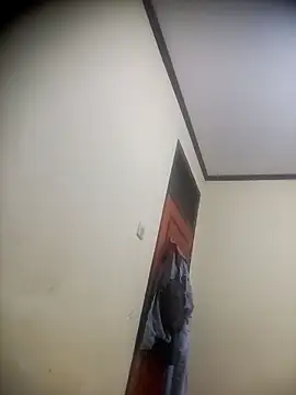 buk3nn1212 online show from May 3, 1:28 pm