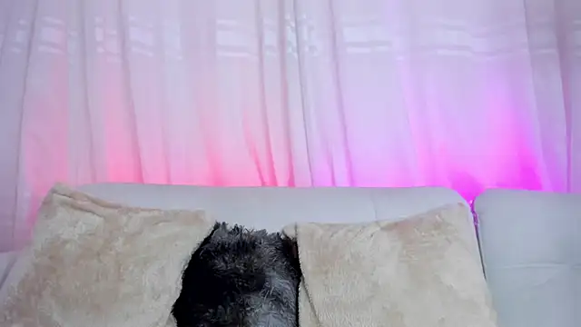Molly Hils789 online show from June 6, 8:24 pm