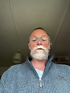 Moonraker64 online show from May 8, 7:36 am