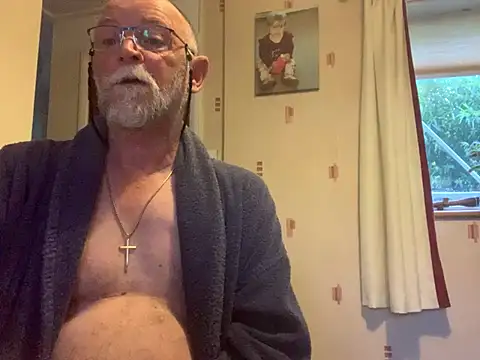 Moonraker64 online show from July 4, 5:13 am