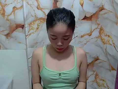 Sweet Sarah69 online show from June 29, 9:48 am