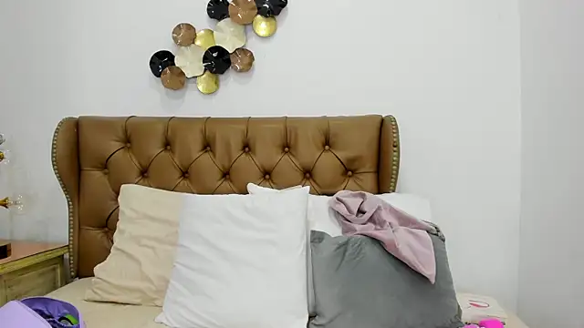 Snapshot of sweet_dannix chatting on July 9, 7:40 pm sweet dannix online show from July 9, 7:40 pm