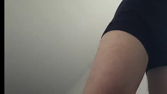 Snapshot of liamtwink chatting on June 21, 3:58 pm liamtwink online show from June 21, 3:58 pm